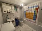 Charmante Wohnung in Erkrath zu kaufen! - Badezimmer